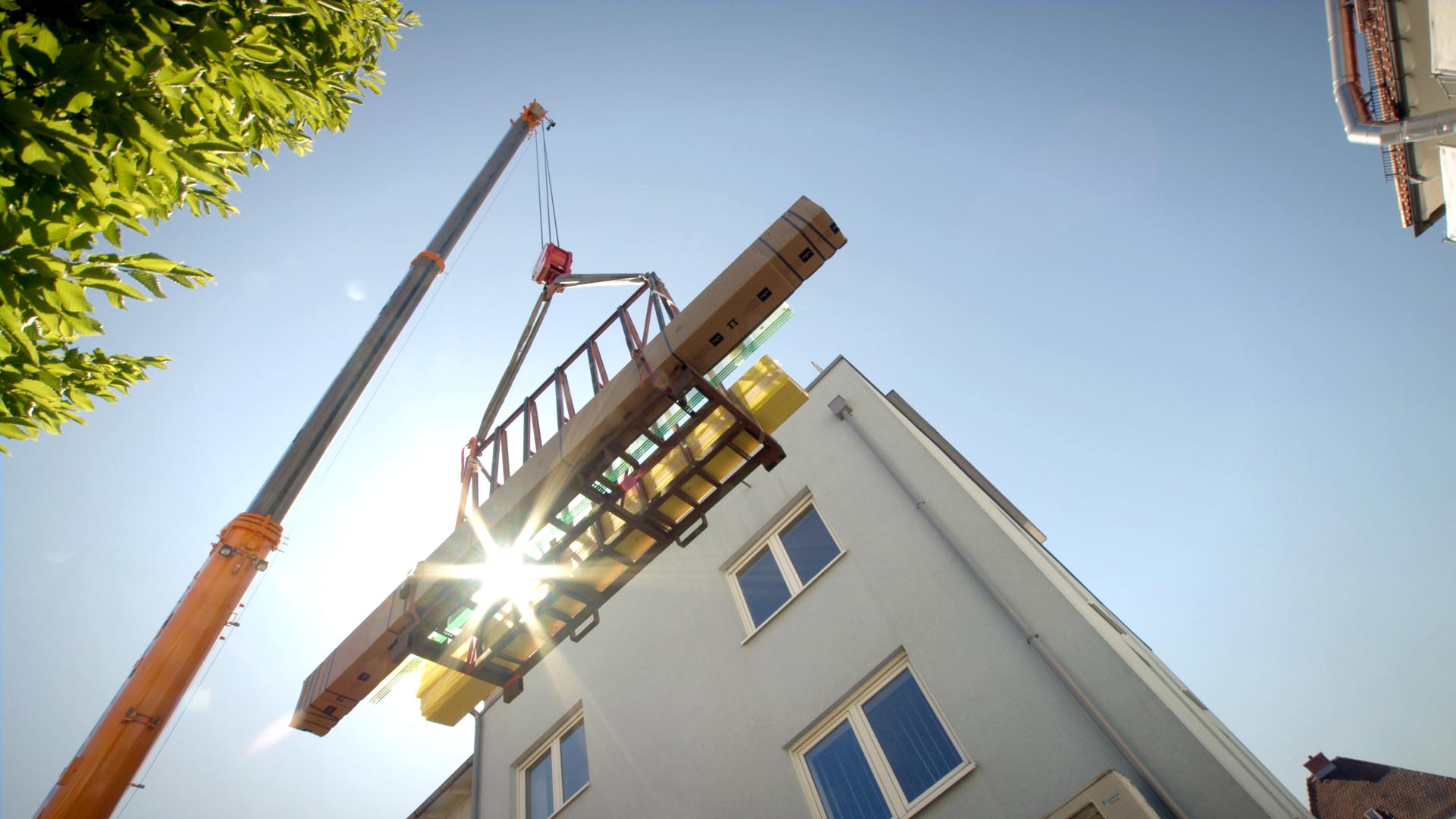 VERLADUNG WHIRLPOOL & DIVERSES BAUMATERIAL | TV-SUPPORT UG