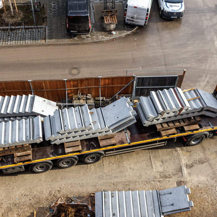 TREPPEN, DIE VERBINDEN